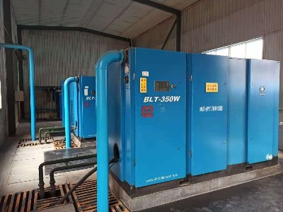 三臺10立方螺桿空壓機保養維護完成！